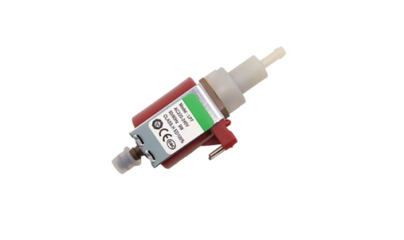 Üniversal Halı Yıkama Ütü Pompası 9.Watt 220.Volt (CHİNA)